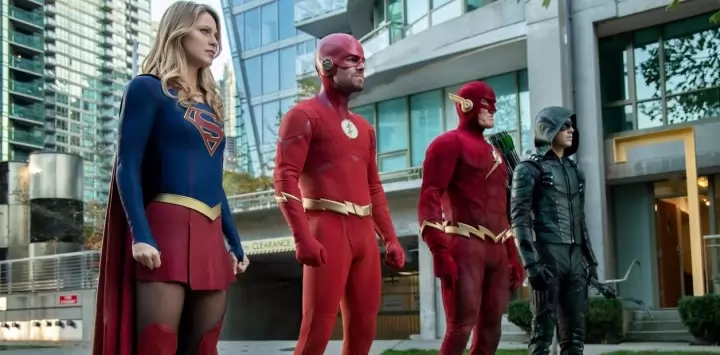 Elseworlds, de nuevo otro espectacular crossover del Arrowverse