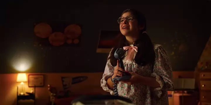 momentazo cancion dustin novia neverending story