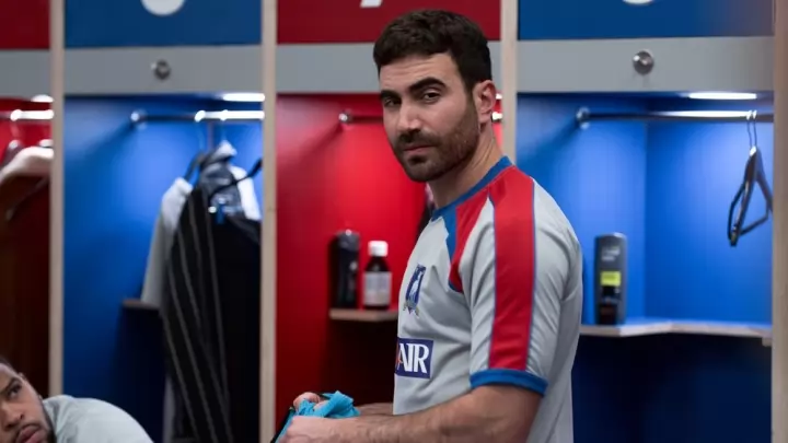 1712509.jpg-r_1280_720-f_jpg-q_x-xxyxx