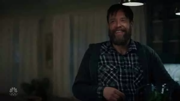 Mitchs-New-Nurse-Zak-Orth-Zoey’s-Extraordinary-Playlist